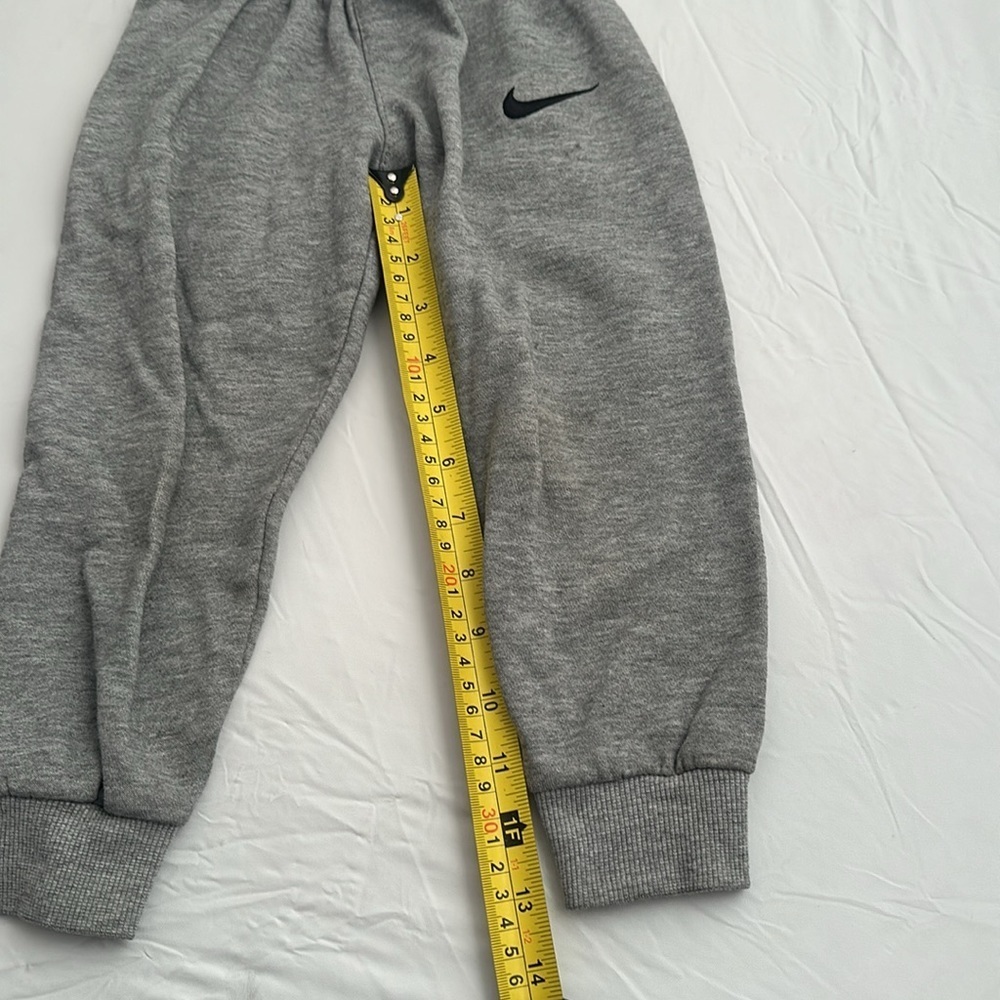 Nike heather gray elastic waist joggers - Picture 5 of 6